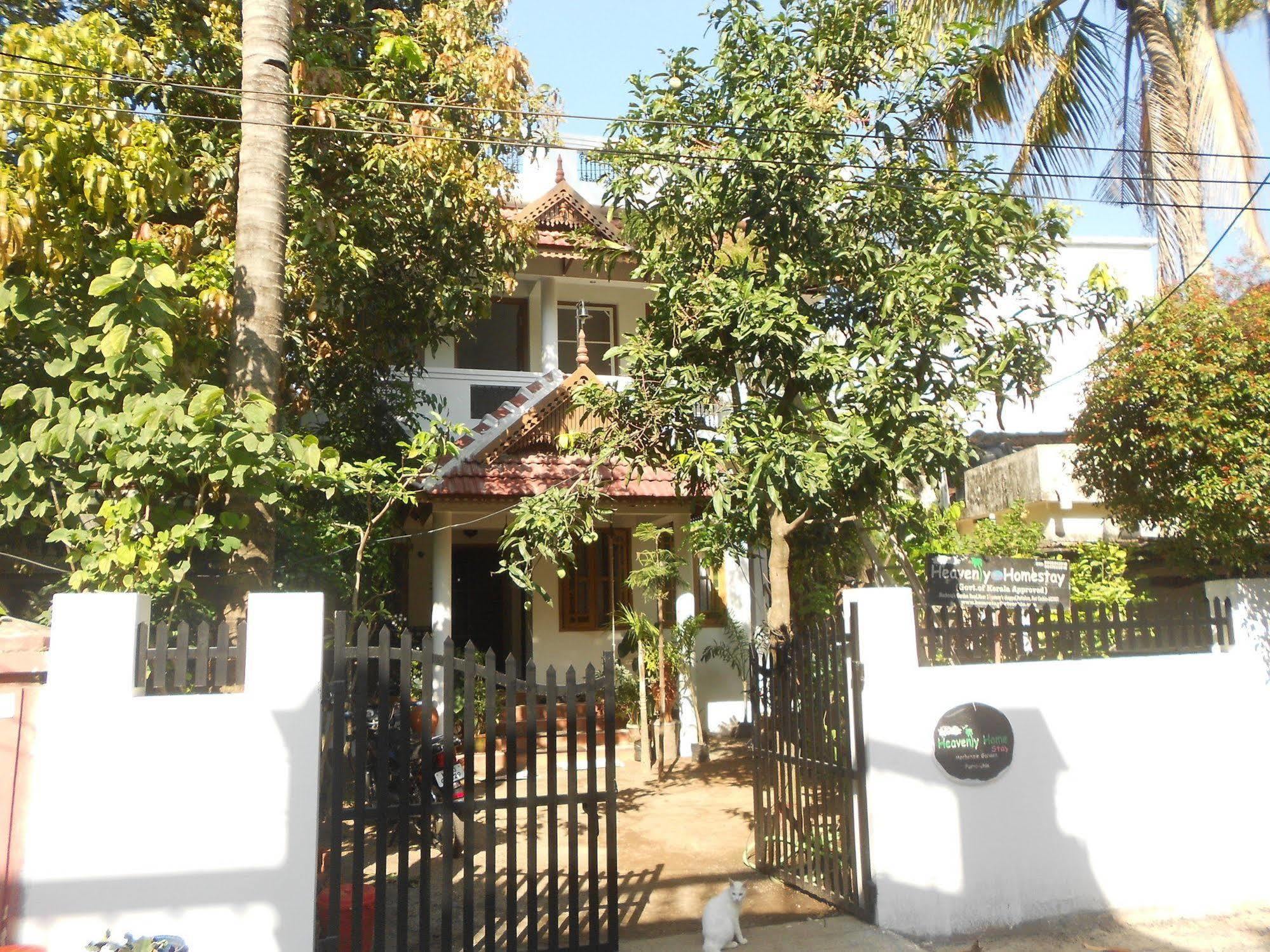 Heavenly Homestay Kochi Exterior foto