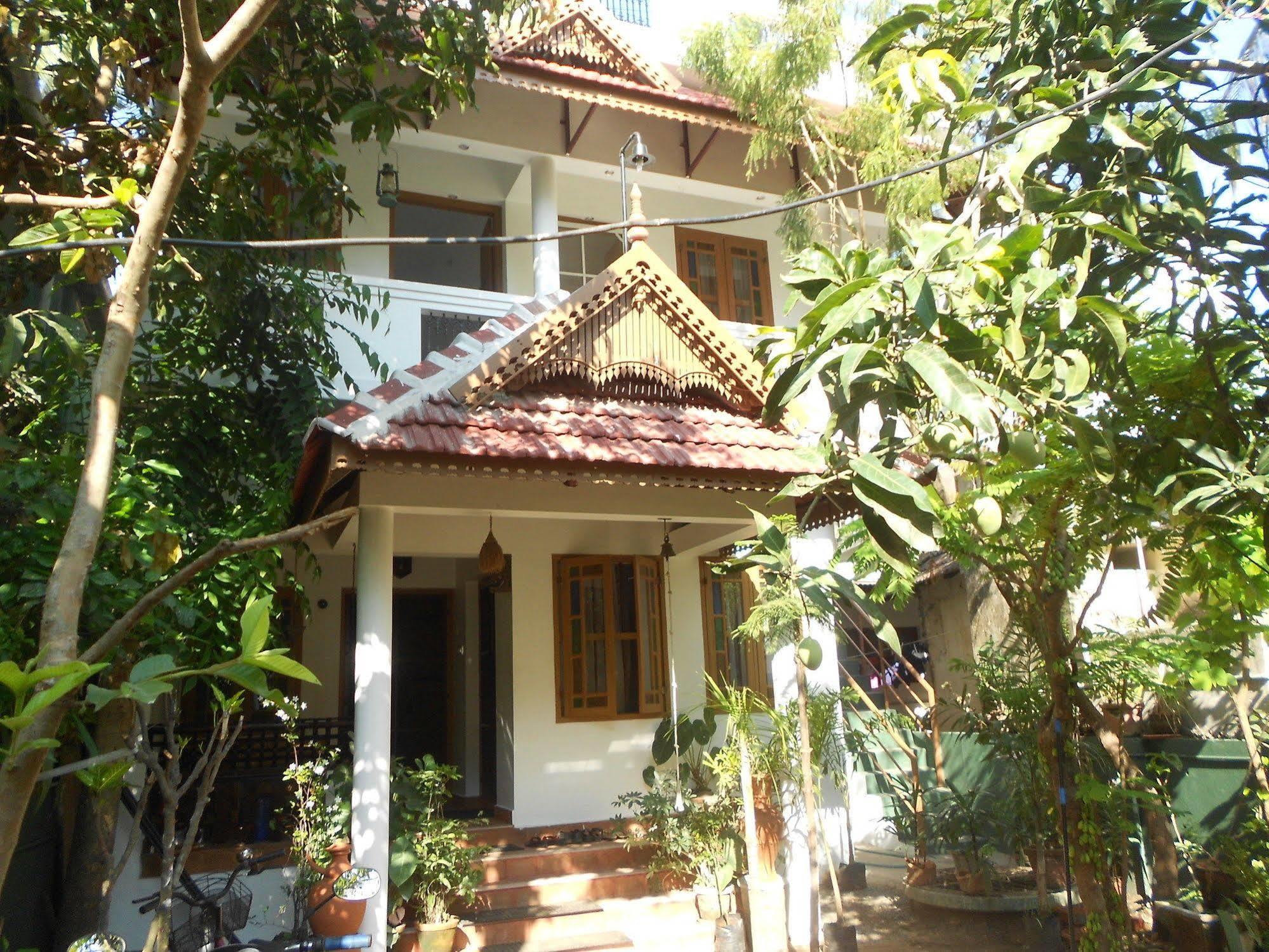 Heavenly Homestay Kochi Exterior foto